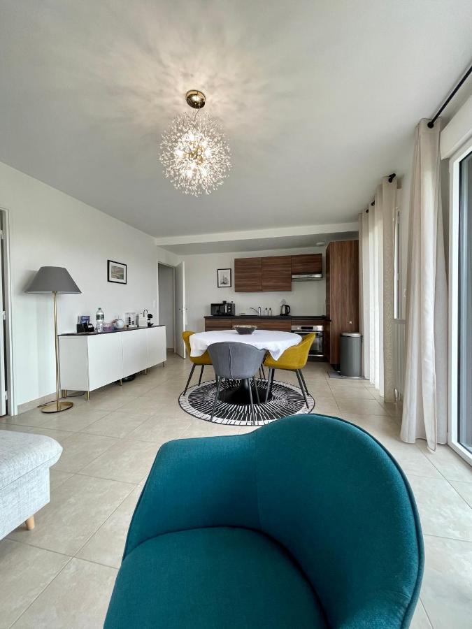 Bella Cruz 66 M2 Prestations Premium, Wifi, Balcon, Parking Avec Borne De Recharge Electrique, Plage Prieure, Commerces Dinard Exterior foto